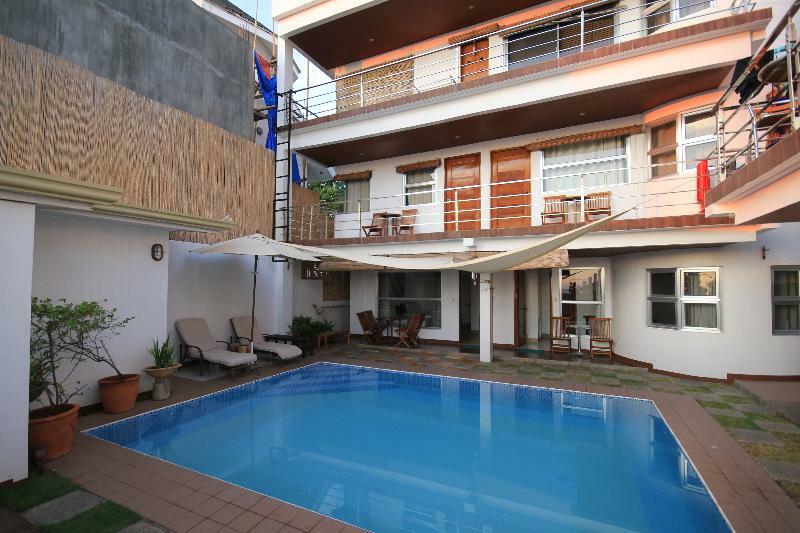 Westcliff Villa By Bluewaves Balabag  Exterior foto